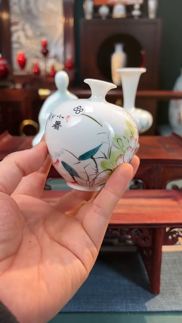 【闪购商品】摆件釉下五彩纯手工手绘原创瓷器