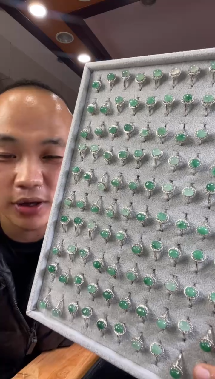 【闪购商品】石英质玉戒指合金戒指