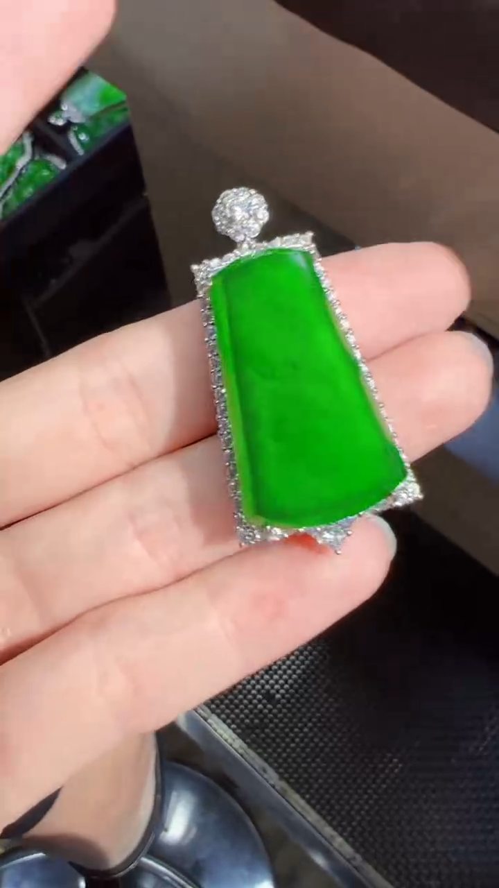 【闪购商品】定制翡翠未镶嵌无事牌1