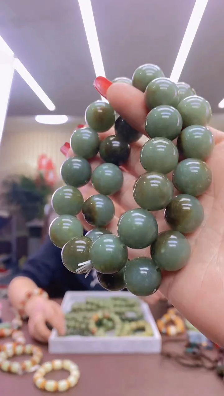 【闪购商品】和田玉手串未镶嵌多样式发货随机发一