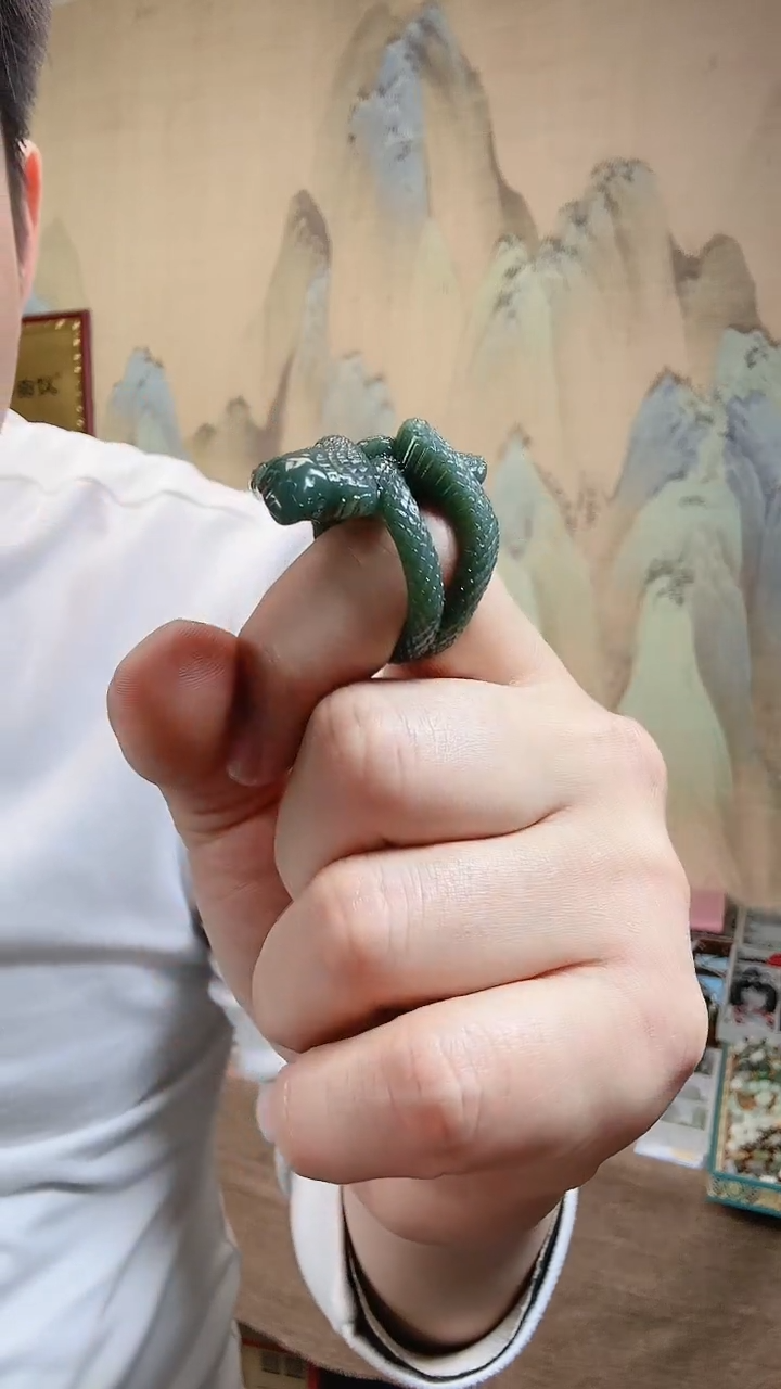 【闪购商品】和田玉戒指未镶嵌.