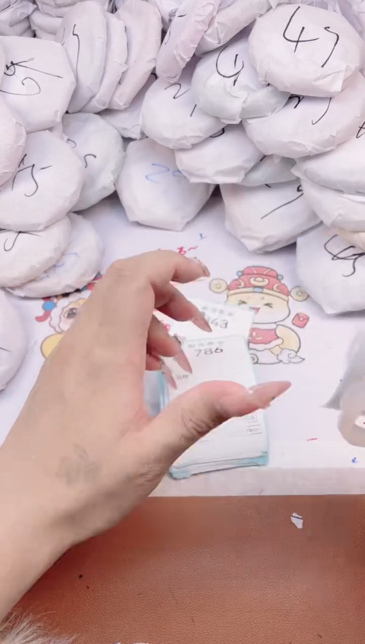 【闪购商品】玛瑙/玉髓手镯未镶嵌785