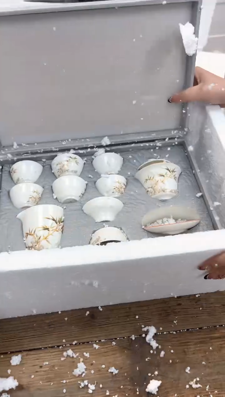 【闪购商品】瓷片乘风茶器商品链接@@