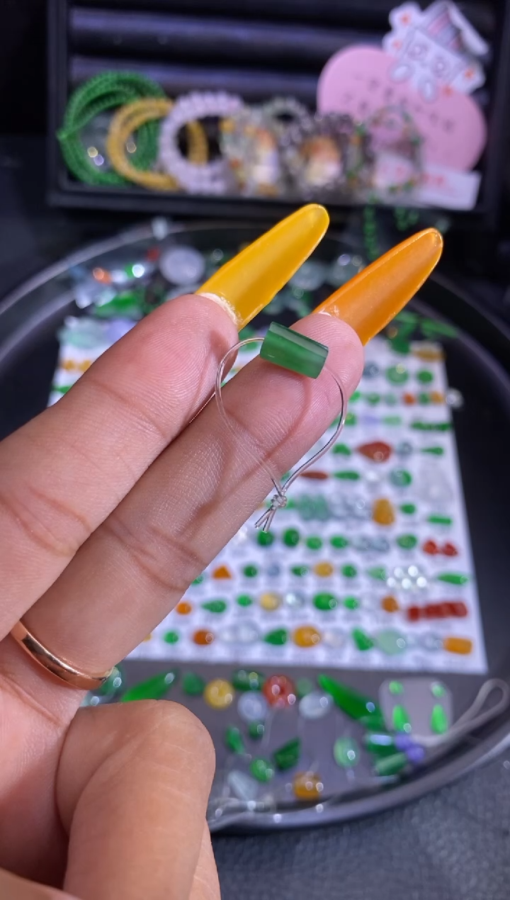 未镶嵌挂件翡翠珠子