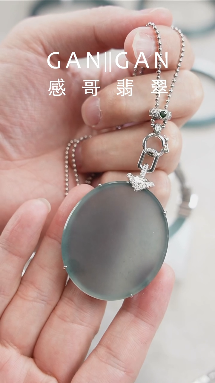 未镶嵌手镯翡翠圆 大无事牌 浅蓝冰