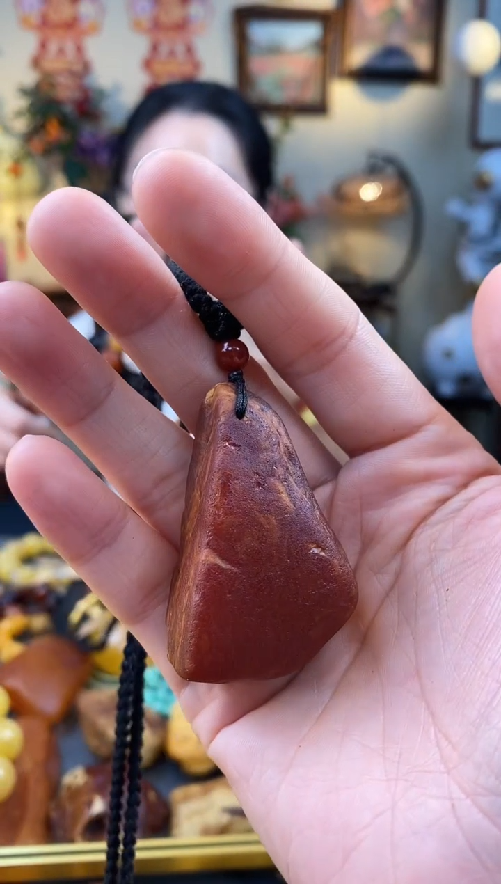 【闪购商品】未镶嵌琥珀颈饰吊坠