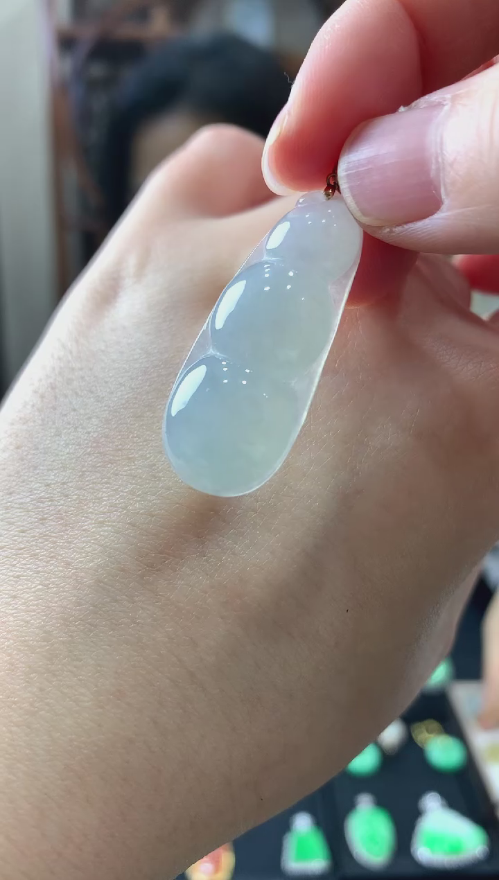 【闪购商品】翡翠吊坠(不含链)18K金镶嵌挂件