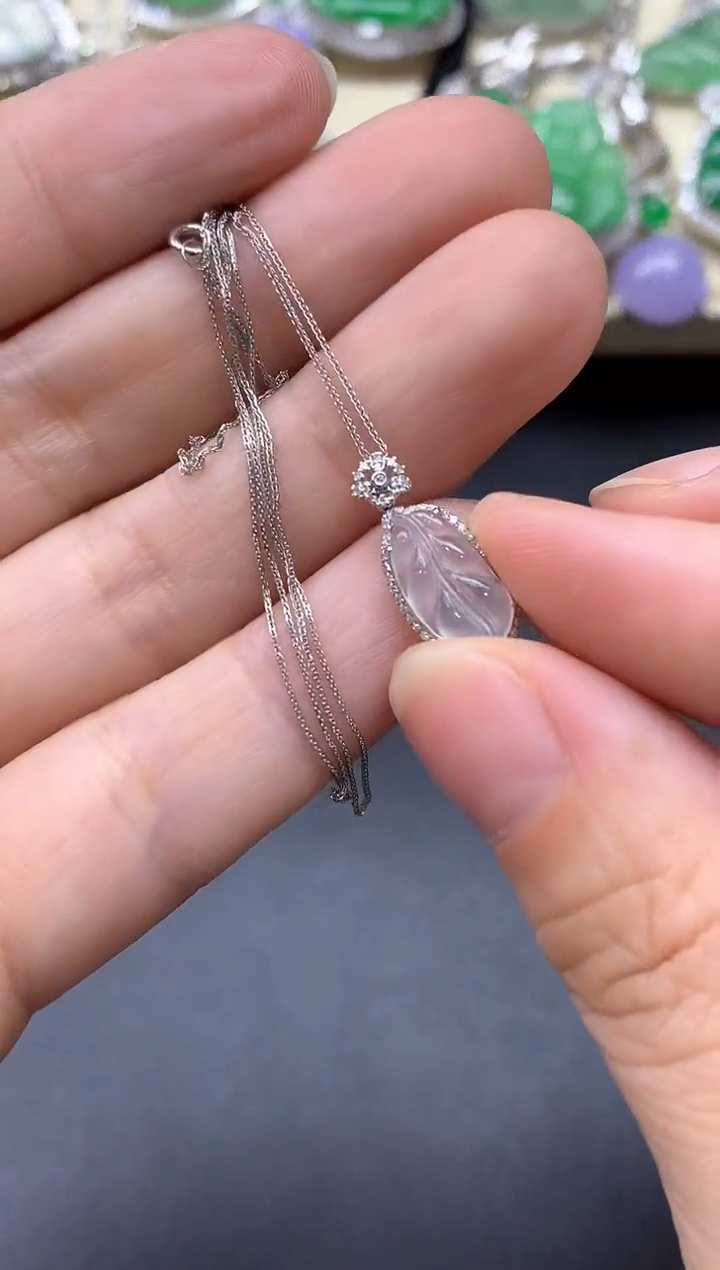 颈饰18K金镶嵌翡翠546-中国好珍宝