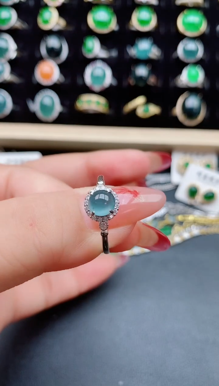 【闪购商品】翡翠戒指银S925镶嵌585050