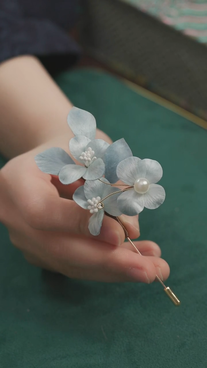 刺绣【高货】湘传礼 桑蚕丝 非遗绒花胸针