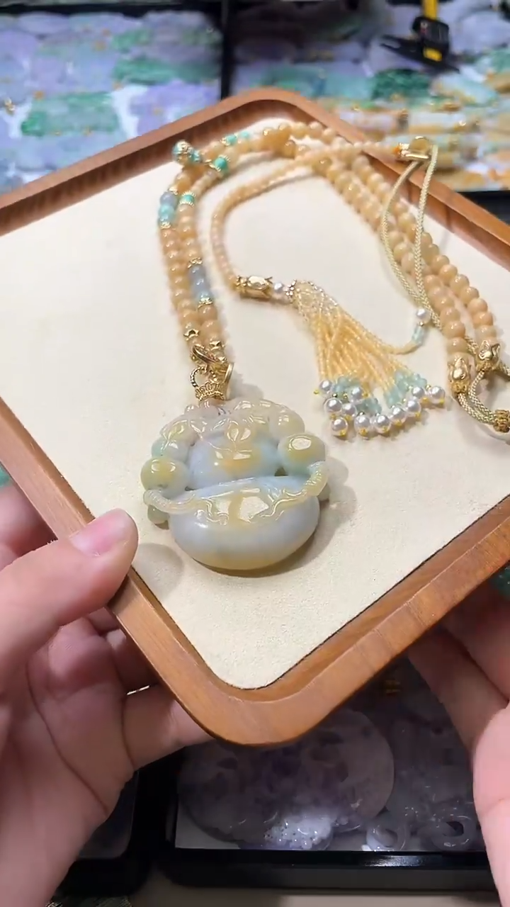 【闪购商品】翡翠颈饰未镶嵌吊坠