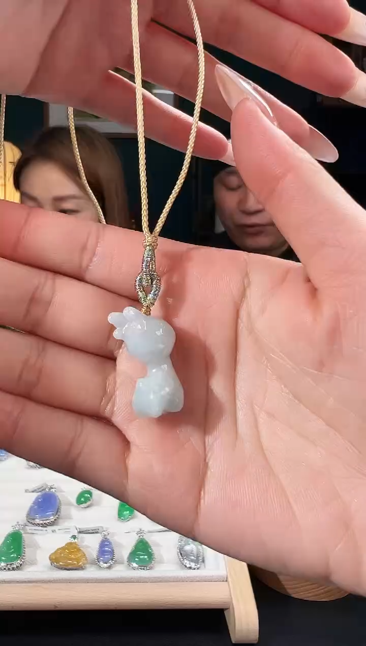 颈饰未镶嵌翡翠序号5