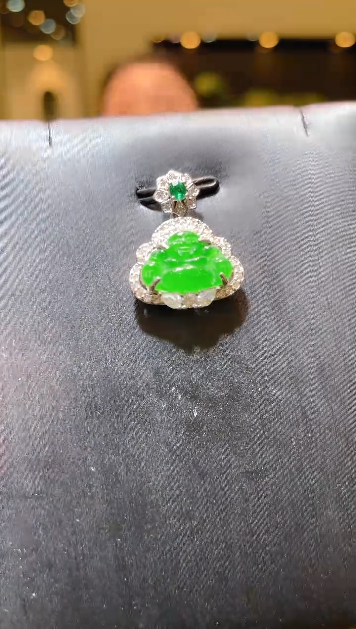 【闪购商品】翡翠吊坠(不含链)未镶嵌A3