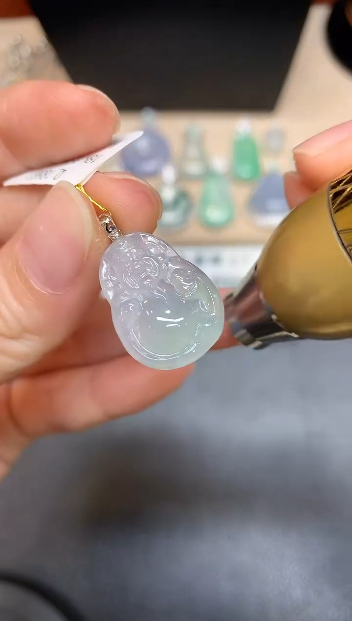 【闪购商品】翡翠颈饰18K金镶嵌财神【无服务费