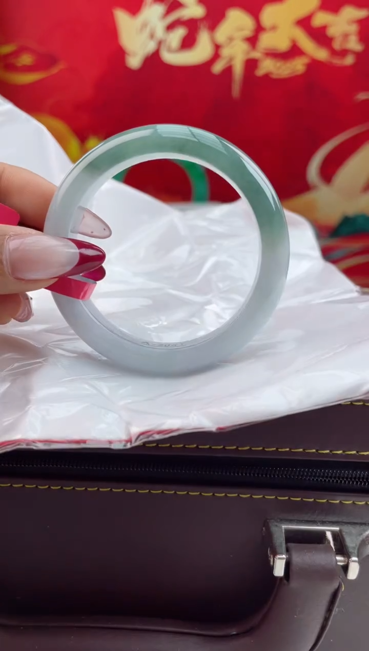 【闪购商品】翡翠手镯未镶嵌9翡翠手镯