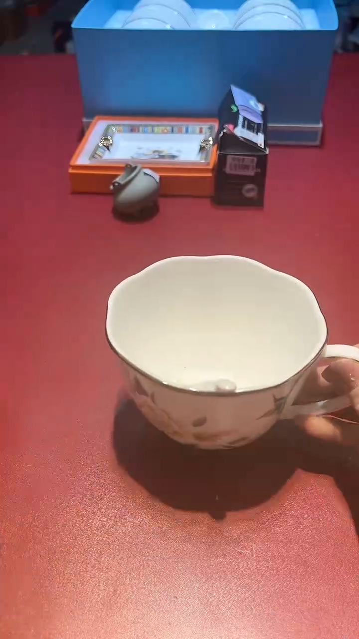 【闪购商品】瓷片锅碗瓢盆一件不剩