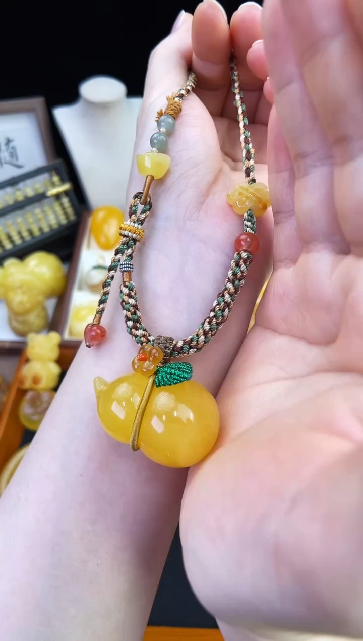琥珀未镶嵌珠宝奇石悟*柒月