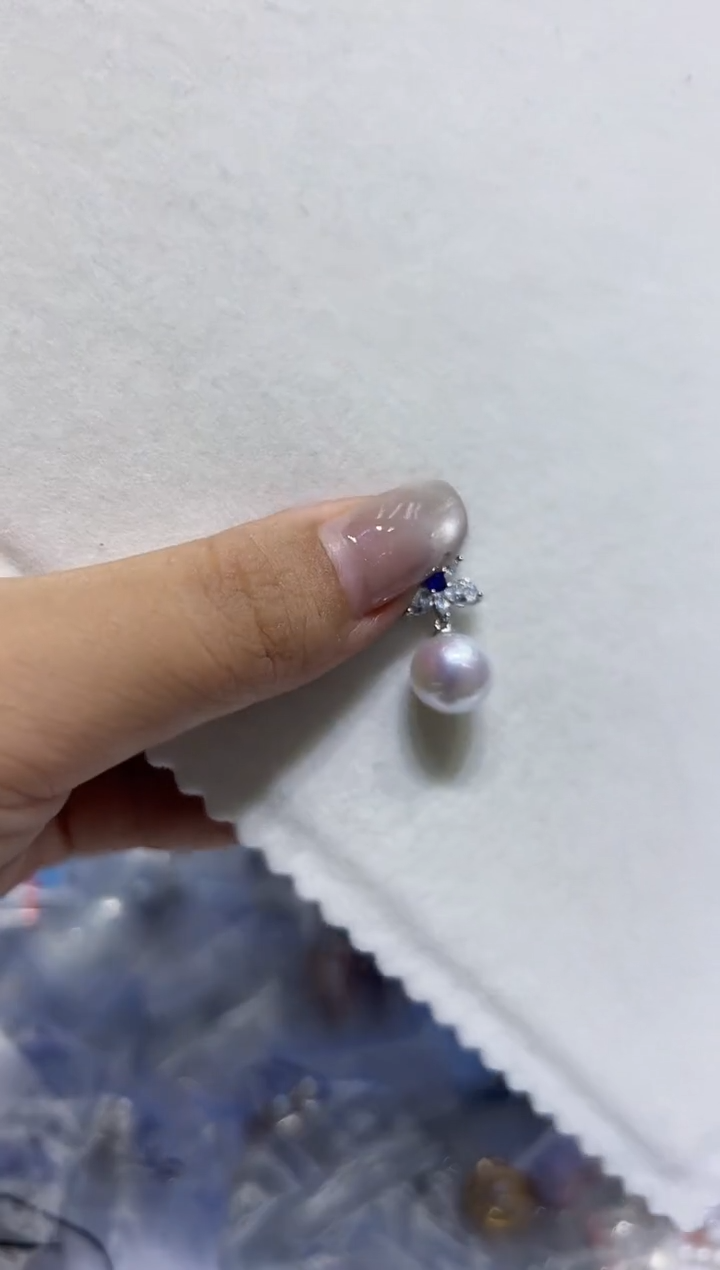 银S925镶嵌吊坠淡水珍珠95