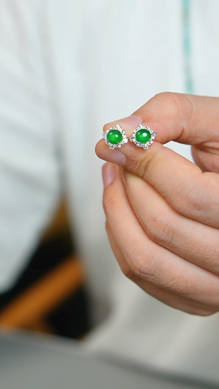 【闪购商品】翡翠耳饰18K金镶嵌66号-耳钉/GG/1