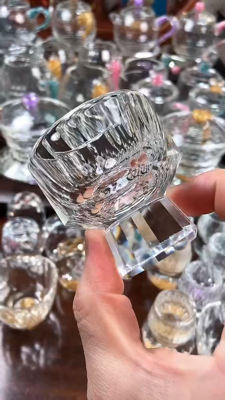 【闪购商品】玺宴新款水晶竖纹杯透明色