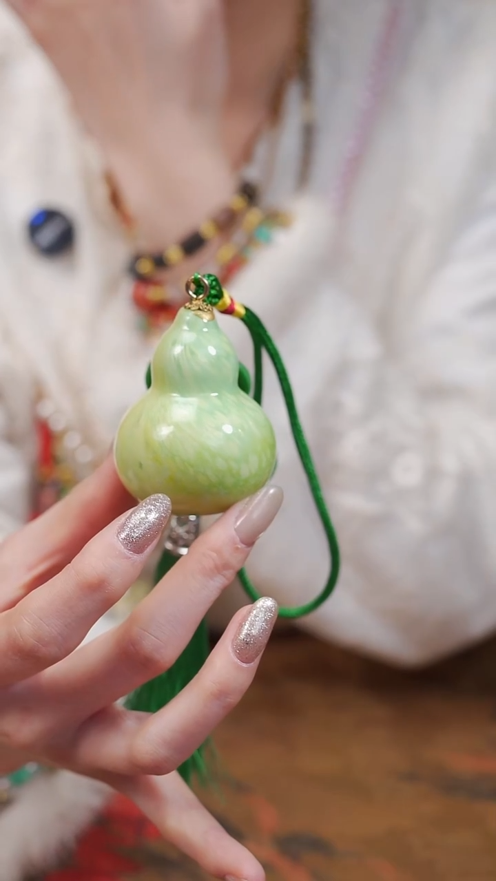 207漆艺工艺小葫芦29.9