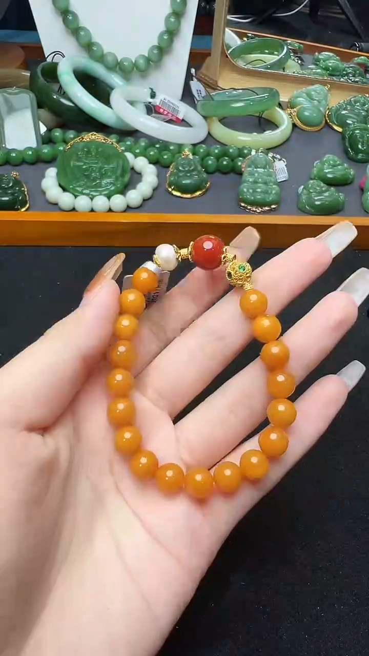 【闪购商品】蜜蜡手串未镶嵌69手串