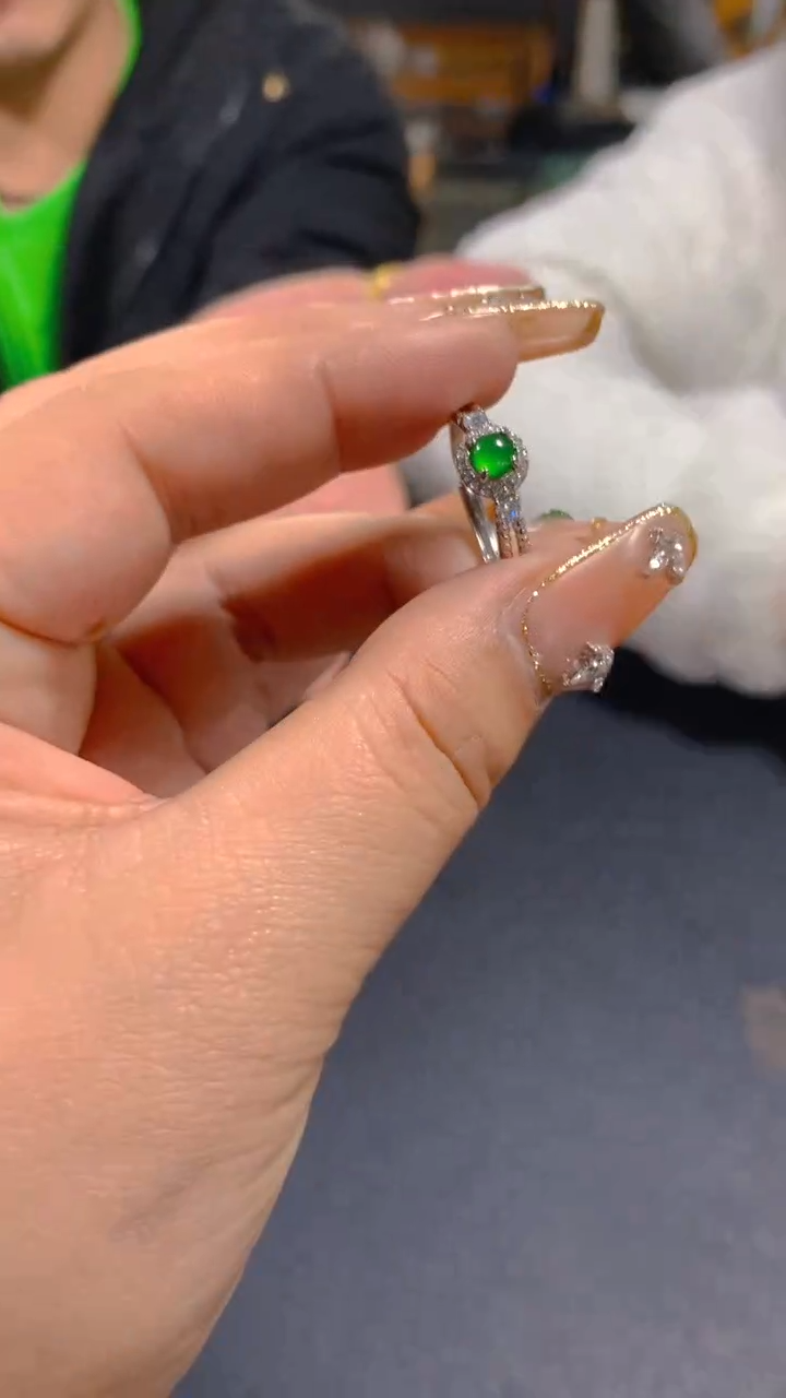 【闪购商品】翡翠戒指未镶嵌0179497960/多样性发一