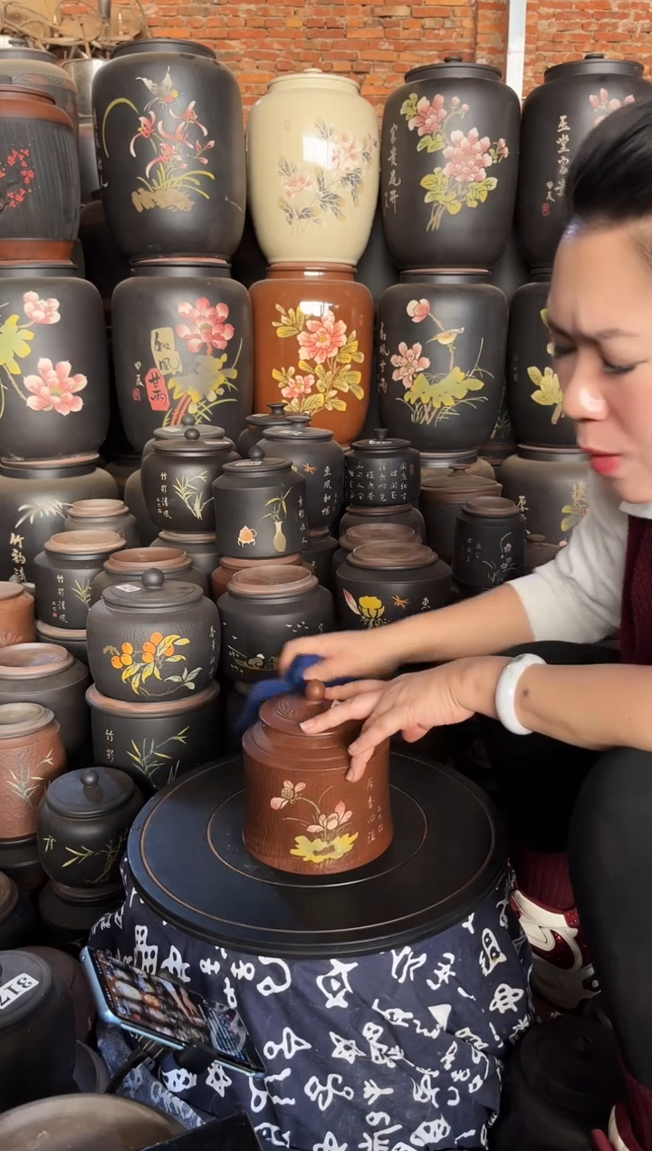 【闪购商品】壶瑕疵茶叶罐 古铜色小蛮腰  144