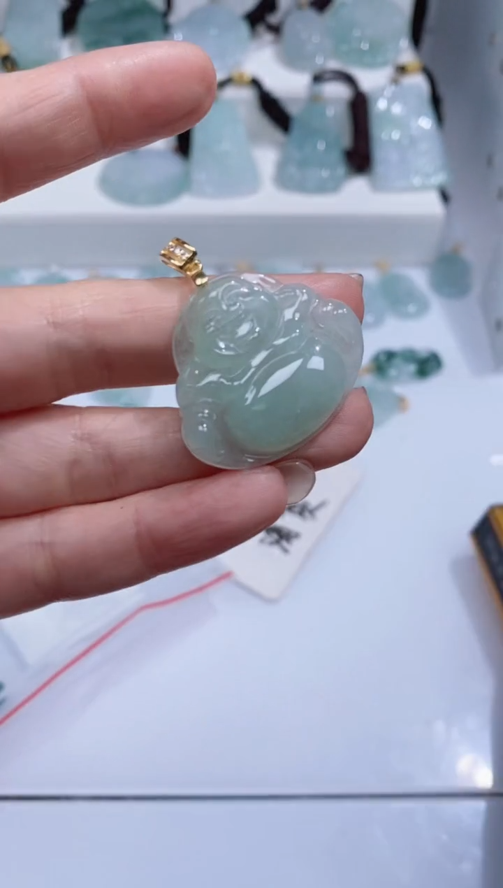 颈饰银S925镶嵌翡翠吊坠