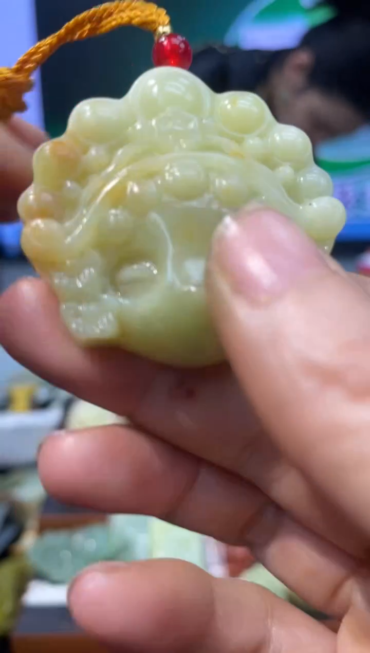 【闪购商品】岫玉吊坠未镶嵌·