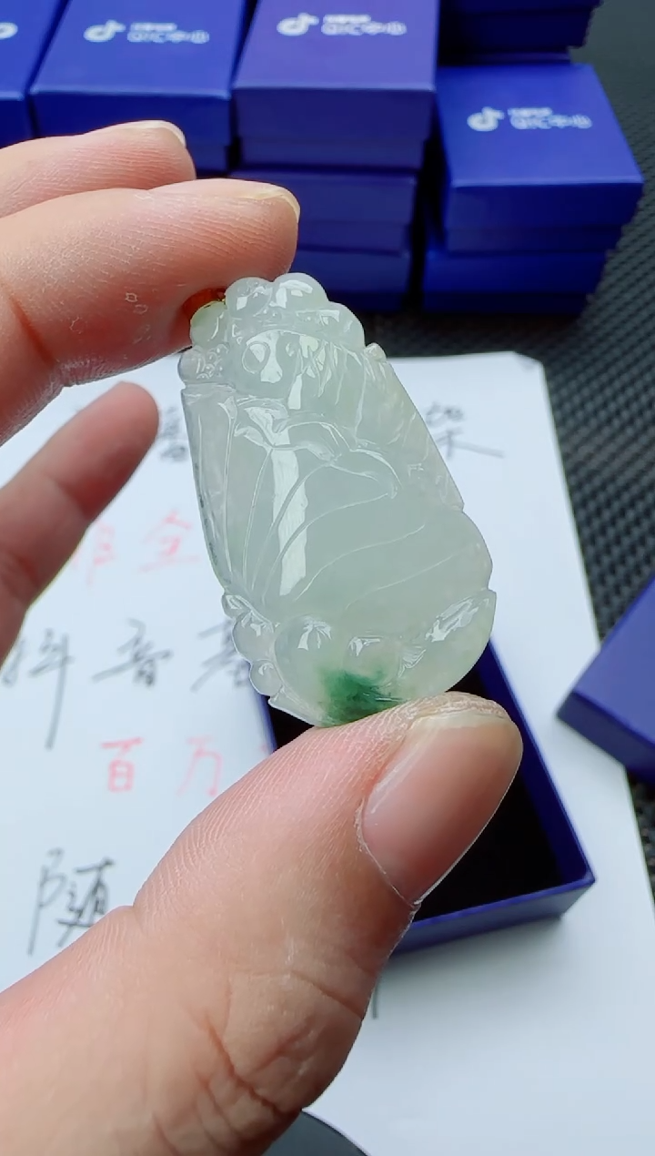 翡翠未镶嵌颈饰1111111111