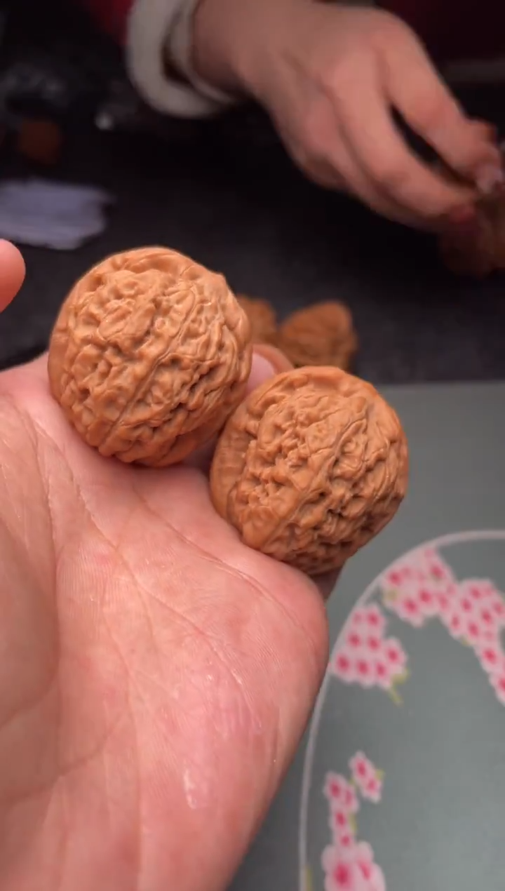 把件文玩核桃a184  莲花   36尺