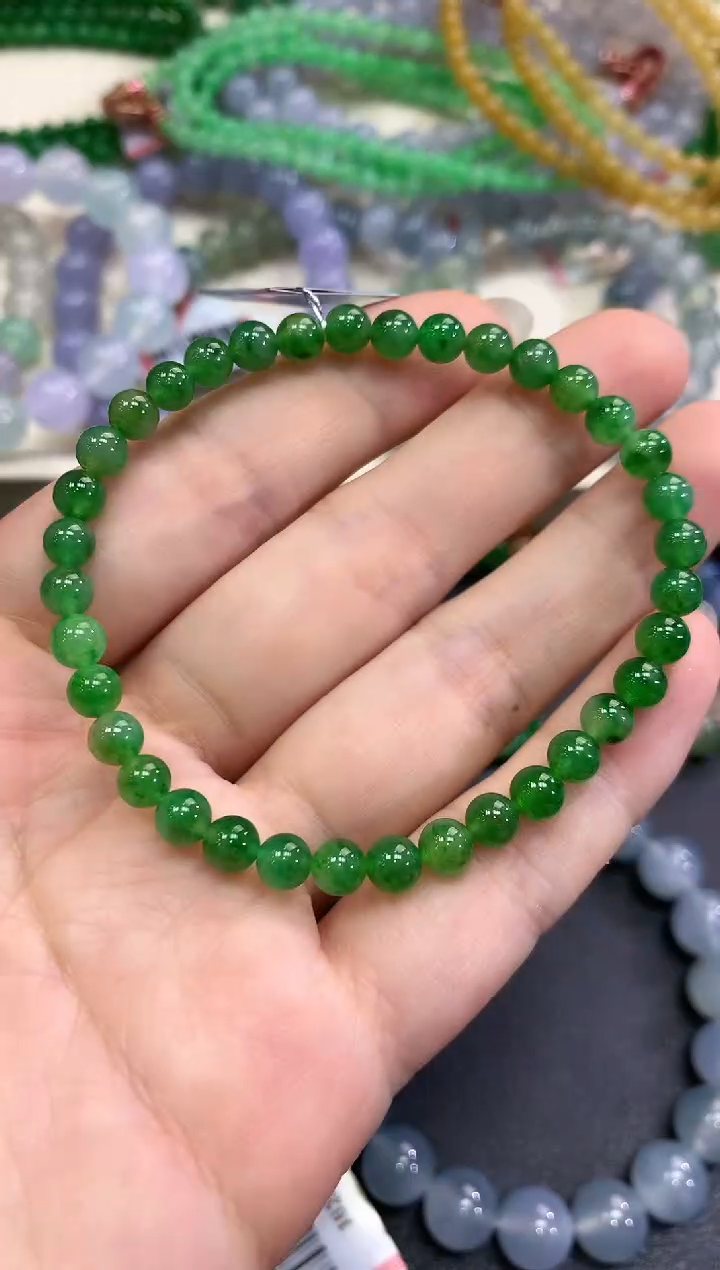 【闪购商品】翡翠手串未镶嵌D108    