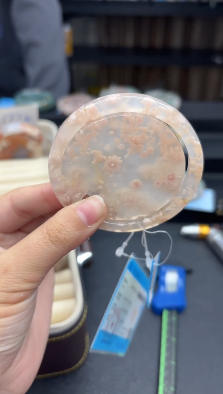 【闪购商品】石英质玉手镯未镶嵌137（58圈赠送镯心）