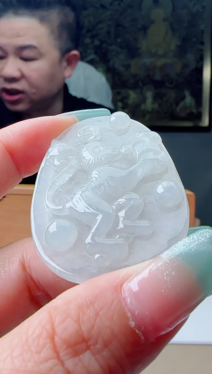 【闪购商品】翡翠颈饰未镶嵌11111111