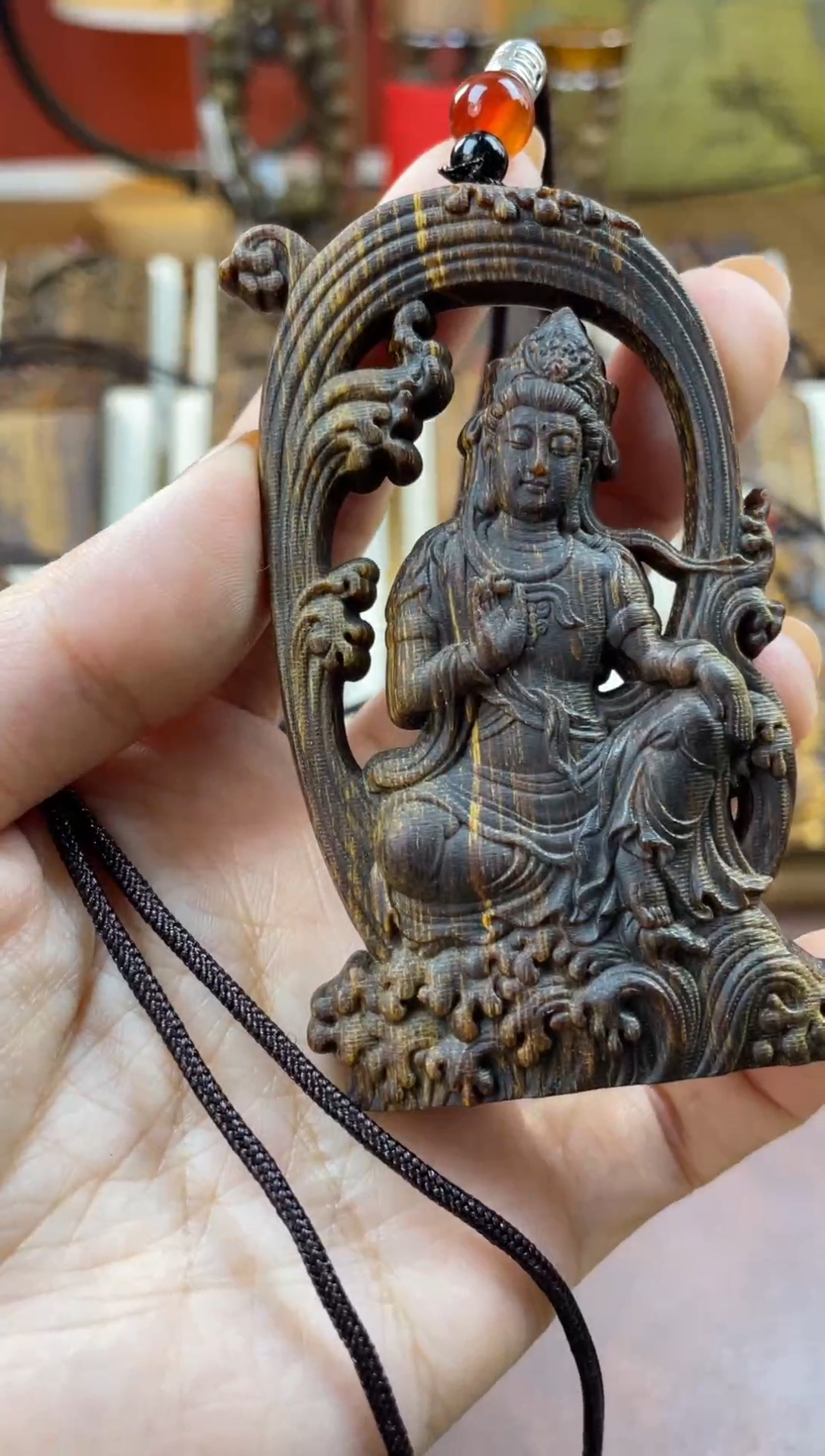 木木雕款芽庄水月观音 双面雕刻 8cm 送养香瓶