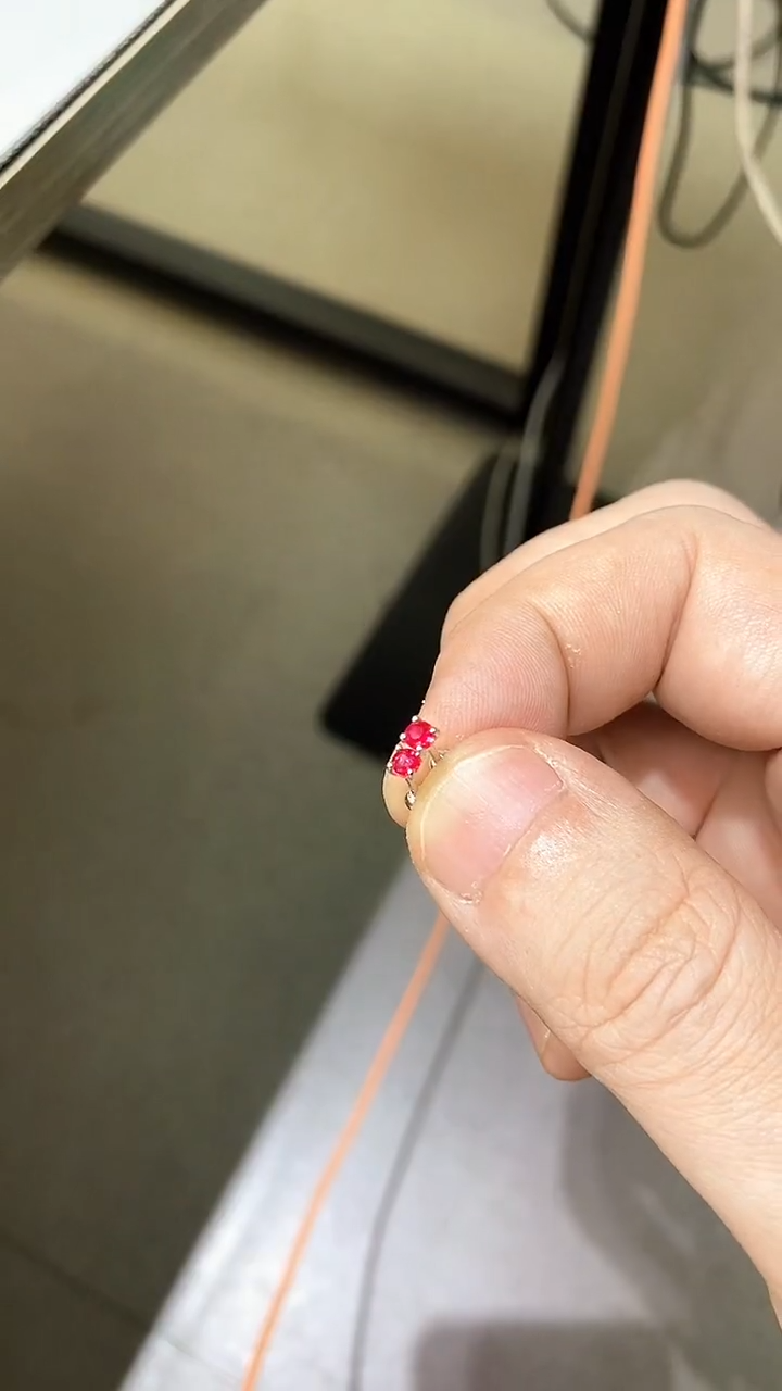 银S925镶嵌耳钉尖晶石天然尖晶石耳钉