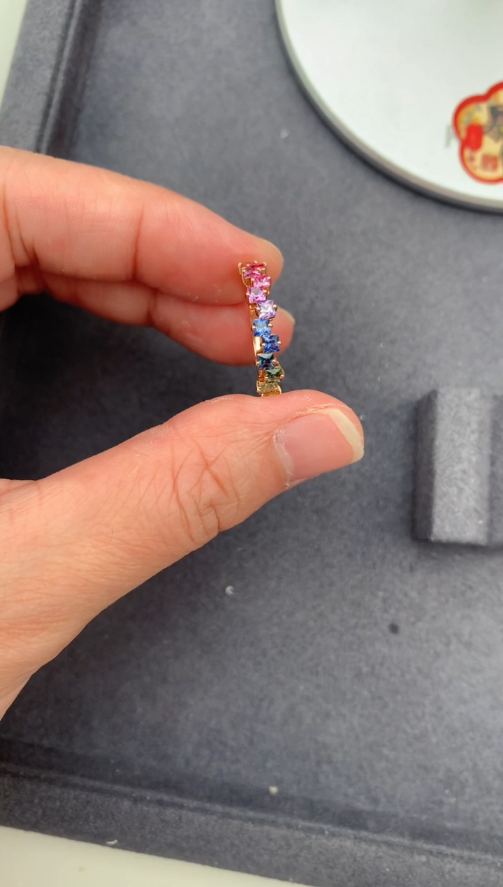 【闪购商品】彩色蓝宝石戒指18K金镶嵌90分彩蓝宝戒指