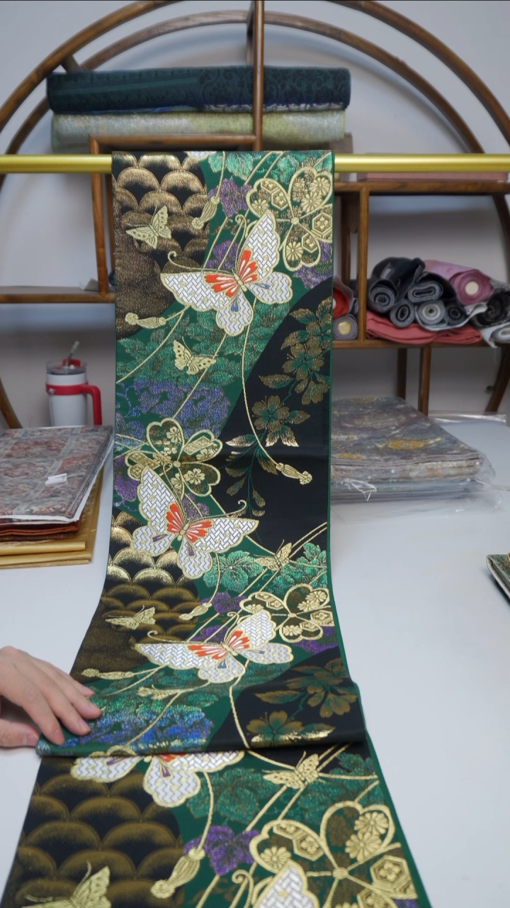 织绣86 蝴蝶花卉花卉