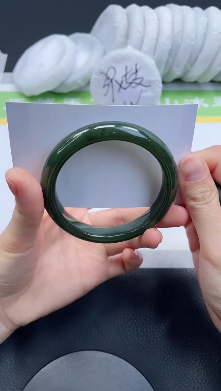 【闪购商品】和田玉手镯未镶嵌A133-59+