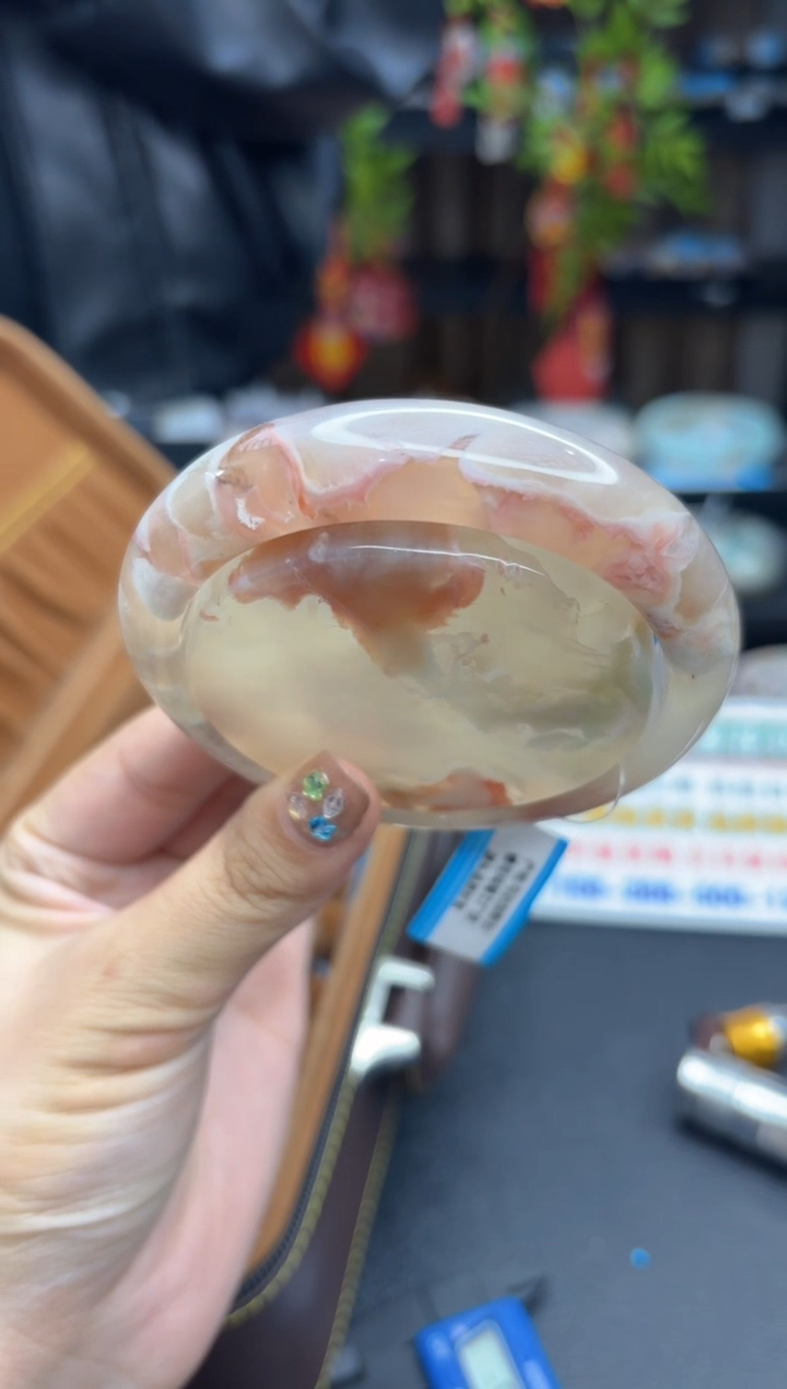 【闪购商品】石英质玉手镯未镶嵌242（64圈赠送镯心）