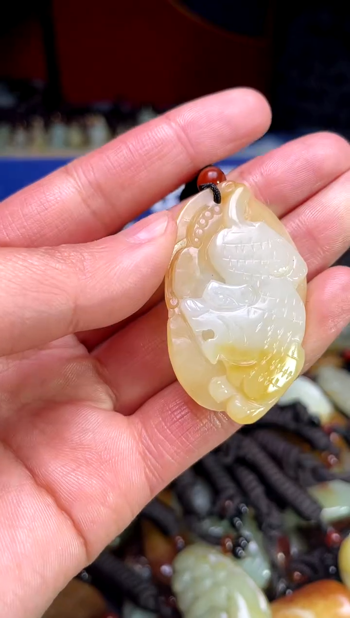 【闪购商品】和田玉颈饰未镶嵌1