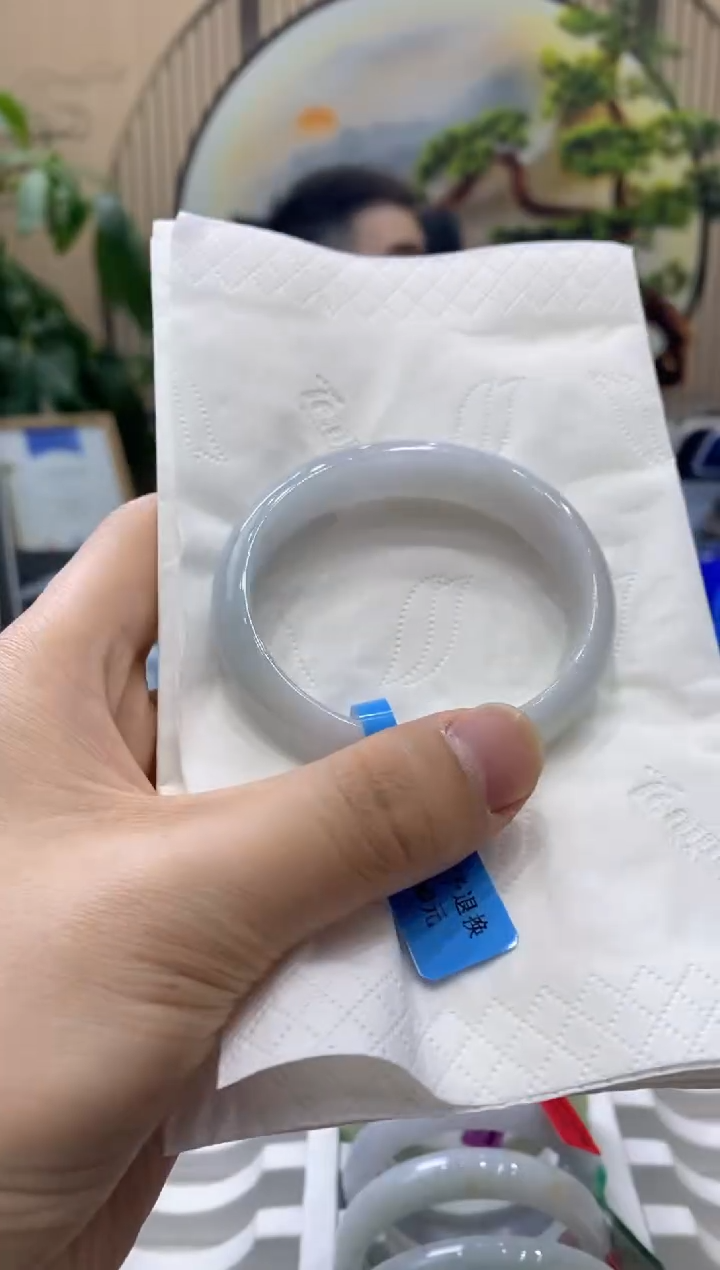 【闪购商品】翡翠手镯未镶嵌00000013304