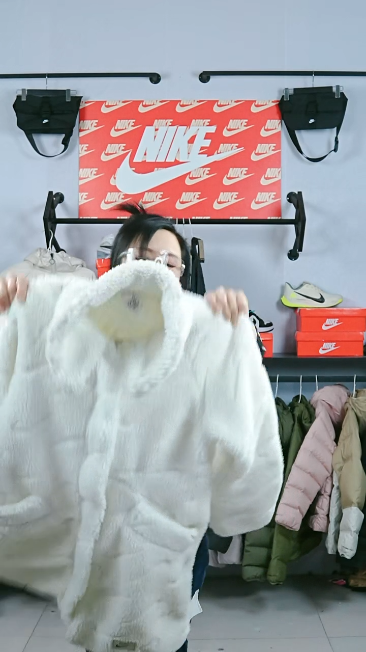 467闪购编码Nike/Jordan运动衣以直播间过款为准尺码m