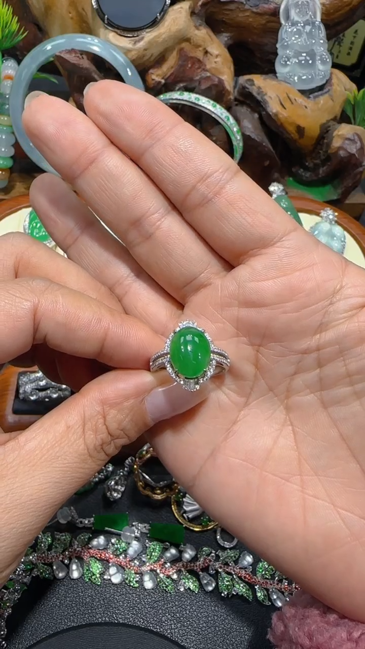 【闪购商品】翡翠戒指18K金镶嵌戒指