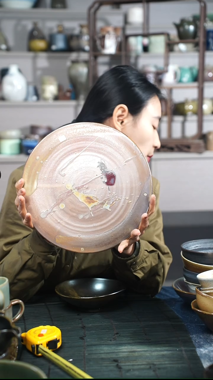 浪鬼家釉绘柴烧盘