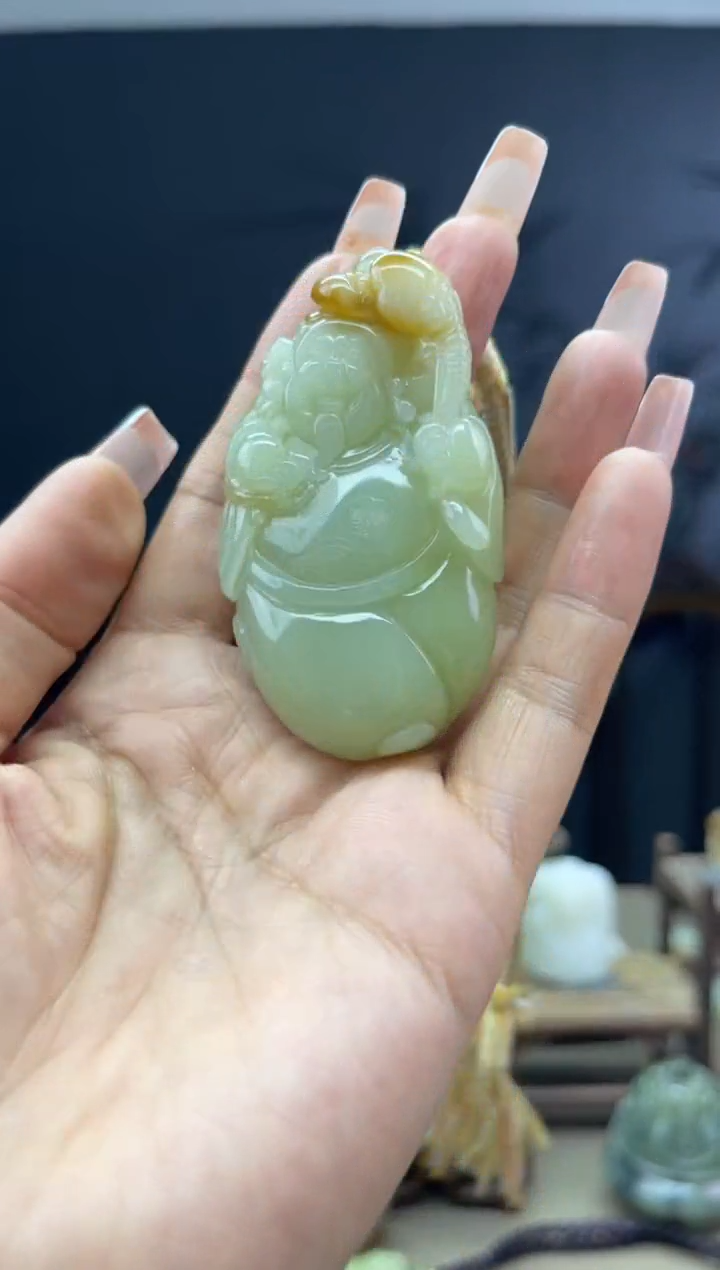 颈饰未镶嵌和田玉1