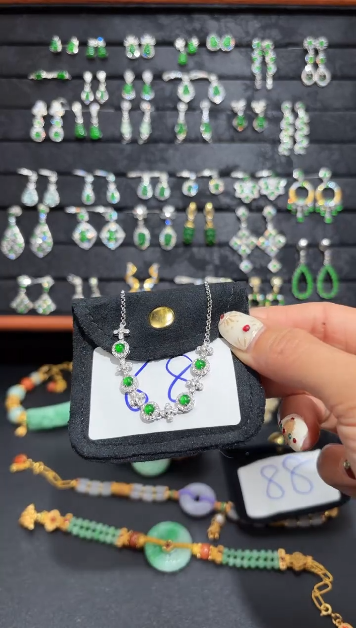 【闪购商品】翡翠颈饰银S925镶嵌蛋面/支持复检/一件