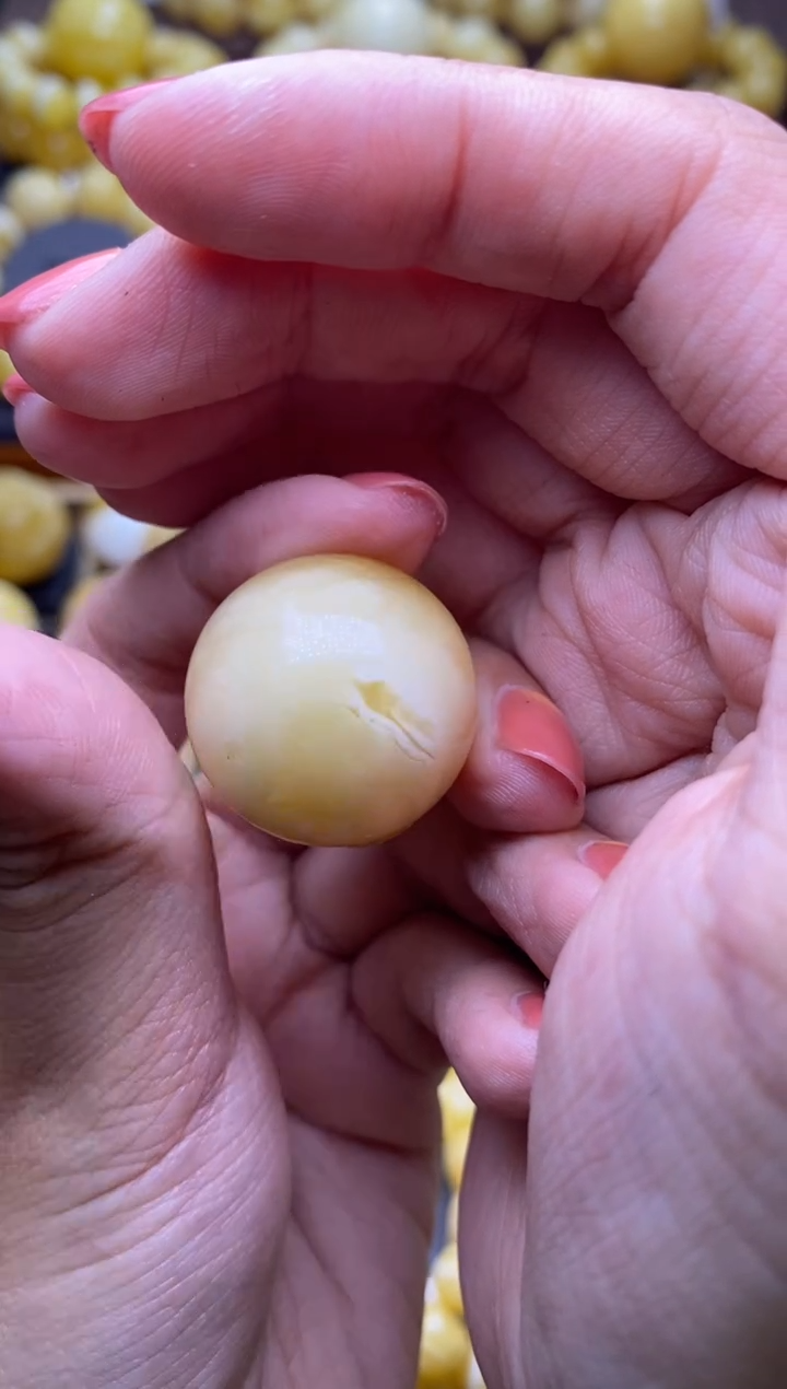 【闪购商品】琥珀裸石未镶嵌大小姐珠宝严选129