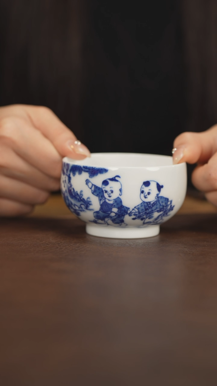 【闪购商品】段式青花童子杯杯